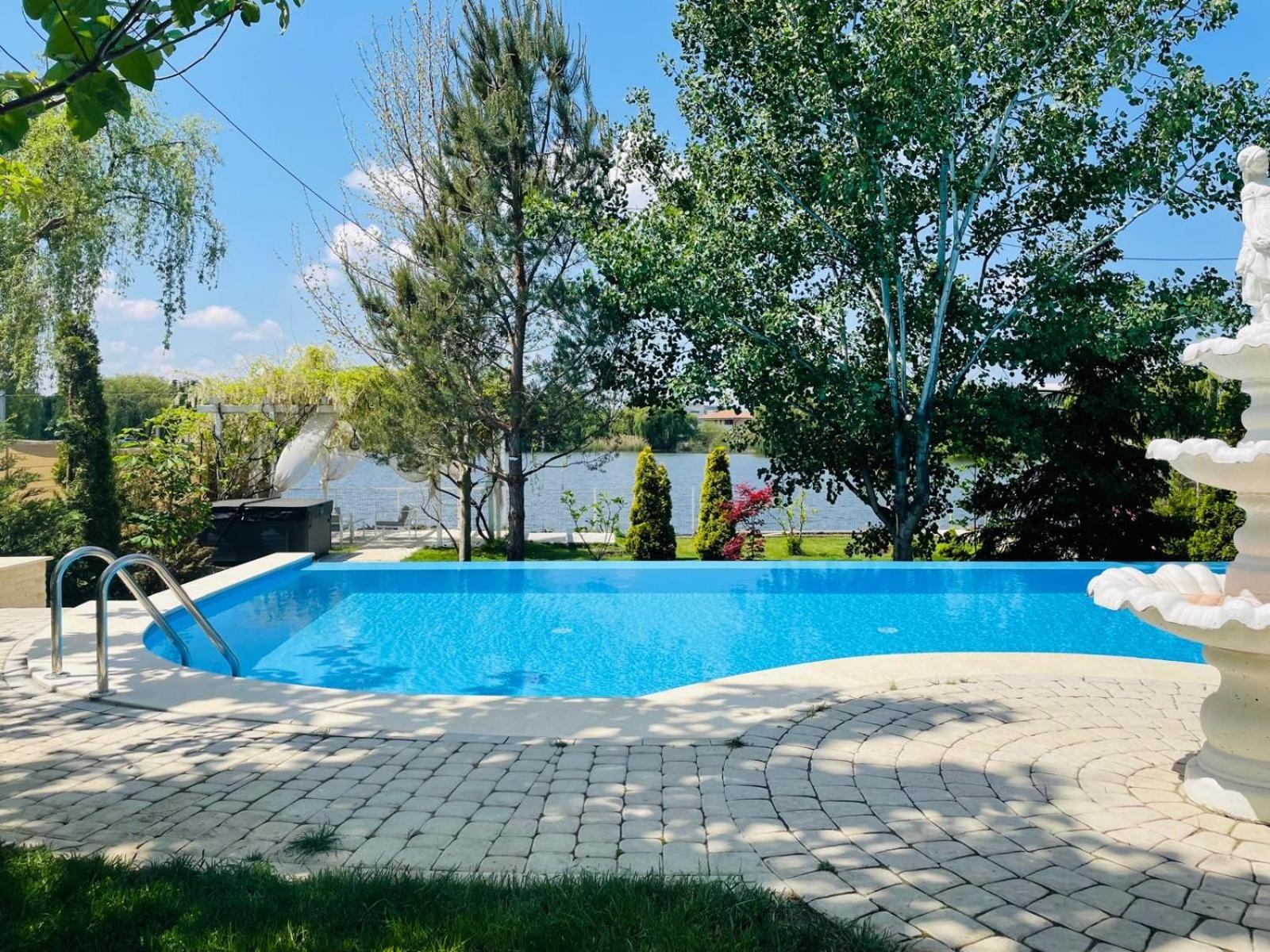 Therme - Corbeanca By The Lake Luxury Villa Exterior photo